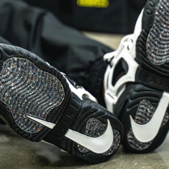 Stylish Brand New in Box Ambush x Nike Air Force Sneakers - Picture 10 of 10